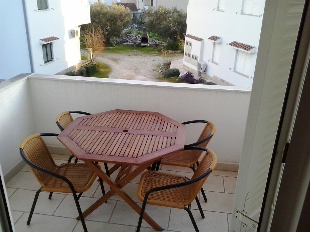 Apartment Kiko Rogoznica  Cameră foto
