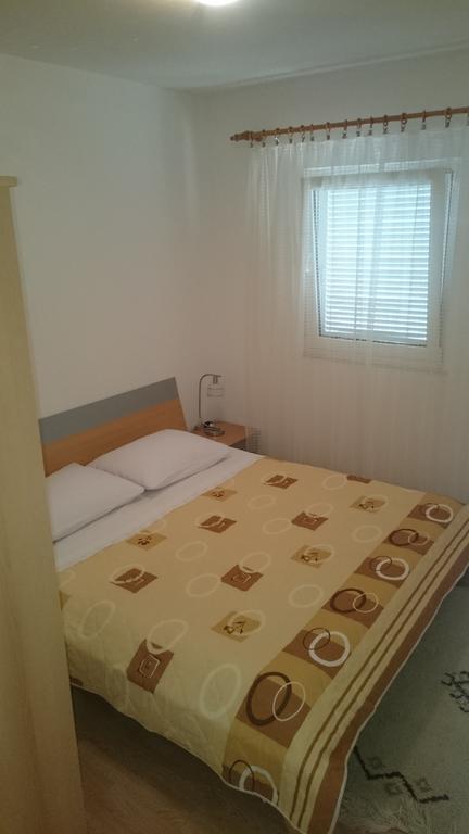 Apartment Kiko Rogoznica  Cameră foto